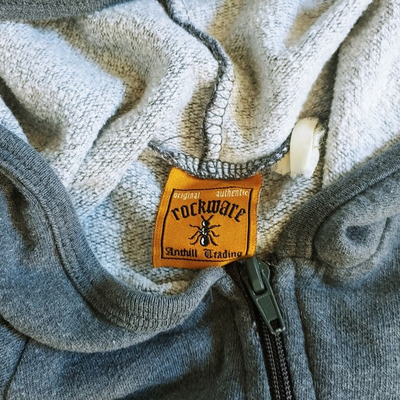 Rolling Stones Tongue Hoodie - Picture 2 of 8